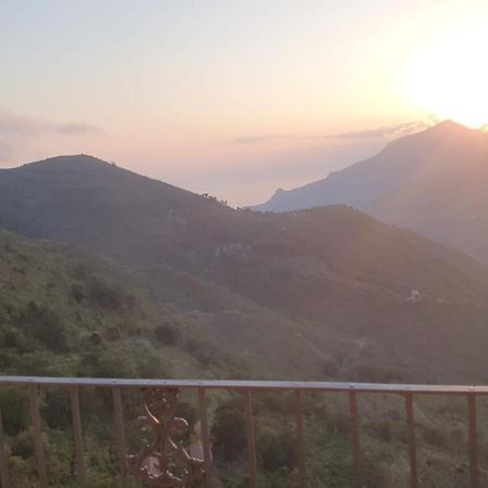 Appartamento "Al Borgo Antico" Aieta エクステリア 写真